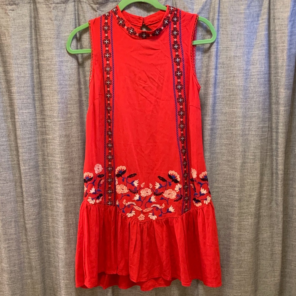 Xhilaration embroidered dress